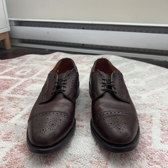 Allen Edmonds - Brown Sanford Derby - Brogue Dress Shoes - Picture 2 of 9